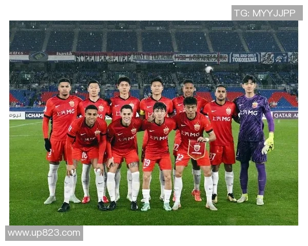 中超联赛新格局崛起 球队竞争激烈球迷热情高涨 中超联赛新格局崛起 球队竞争激烈球迷热情高涨