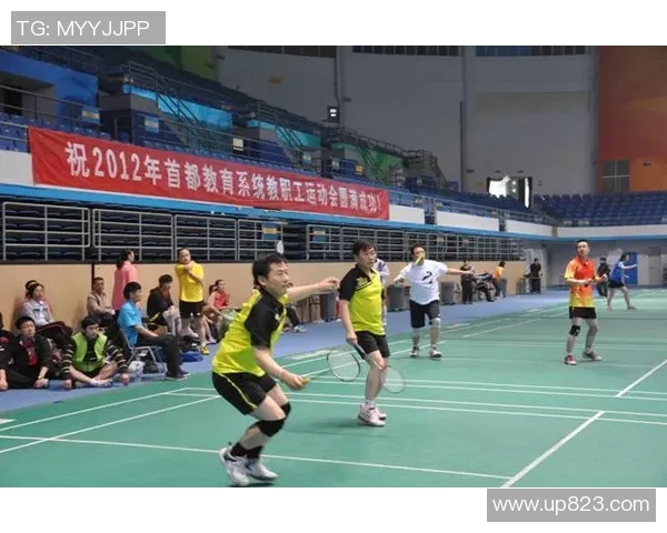南京羽毛球队与北京羽毛球队实力对比赛后分析与总结